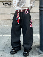 Embroidered Baggy Jeans