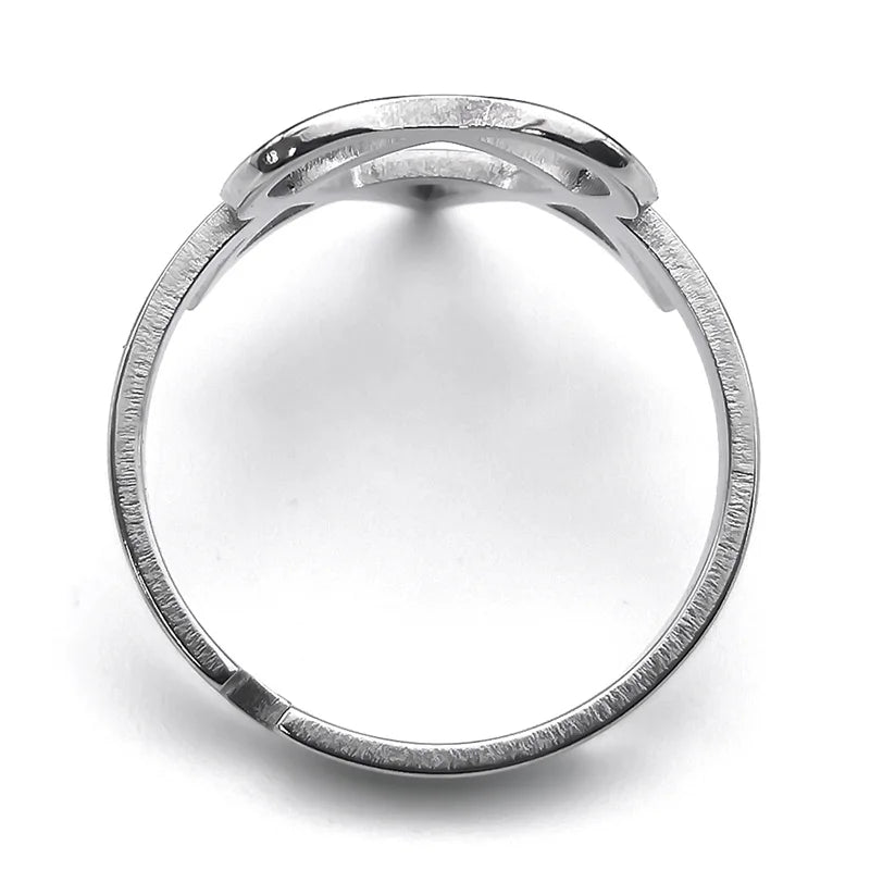 Heartagram Ring