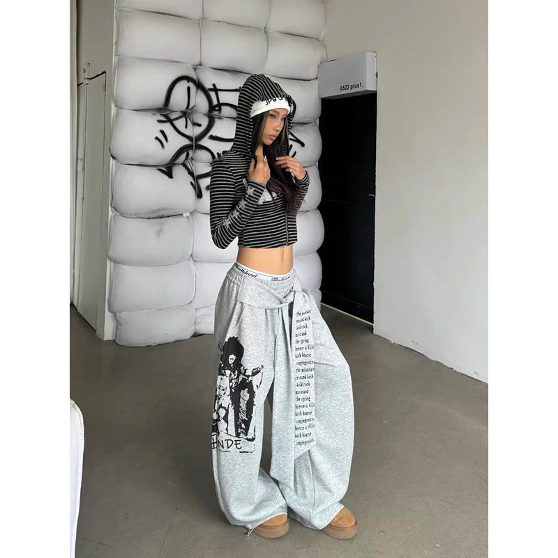 Graphic Print Baggy Sweatpants