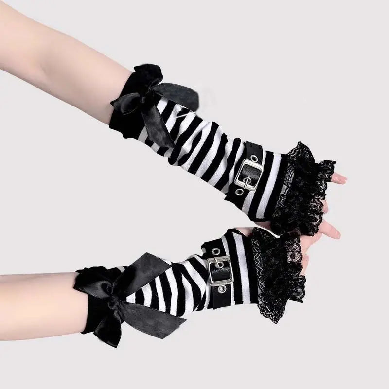 Lace Fingerless Arm Warmers