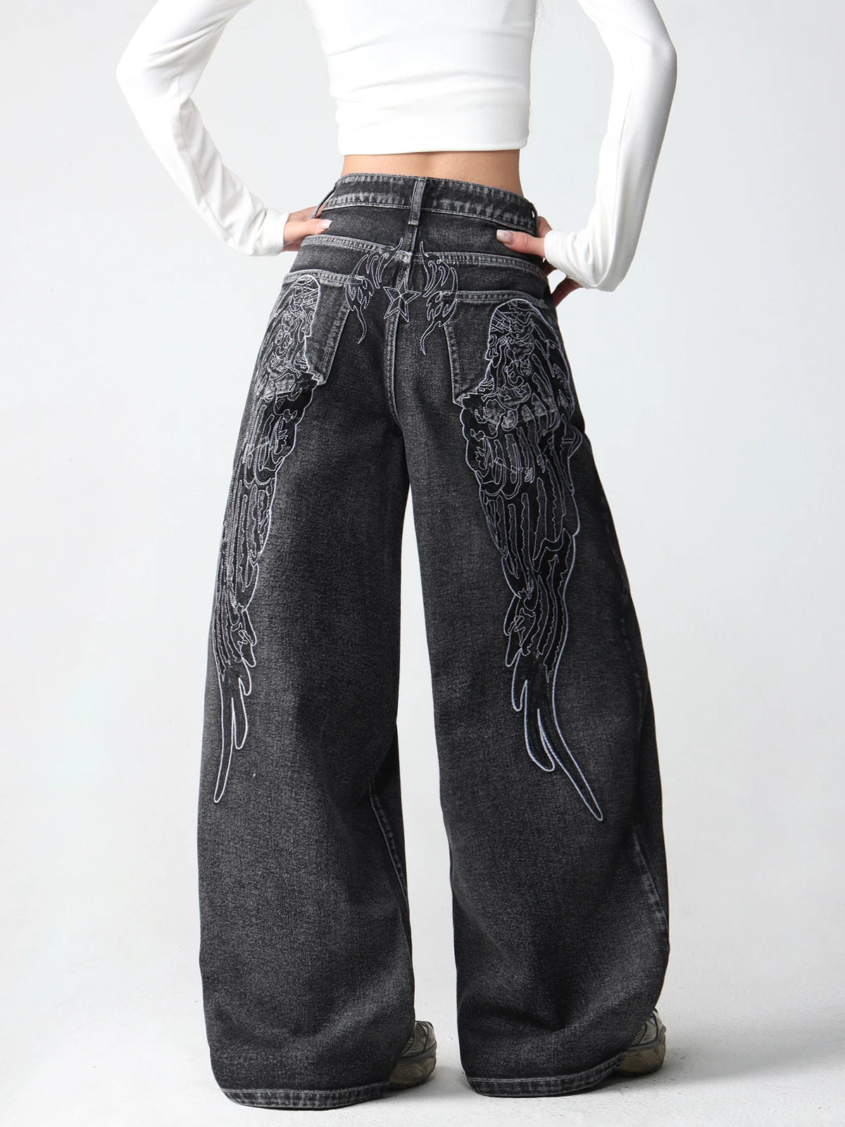 Wing Embroidered Baggy Jeans