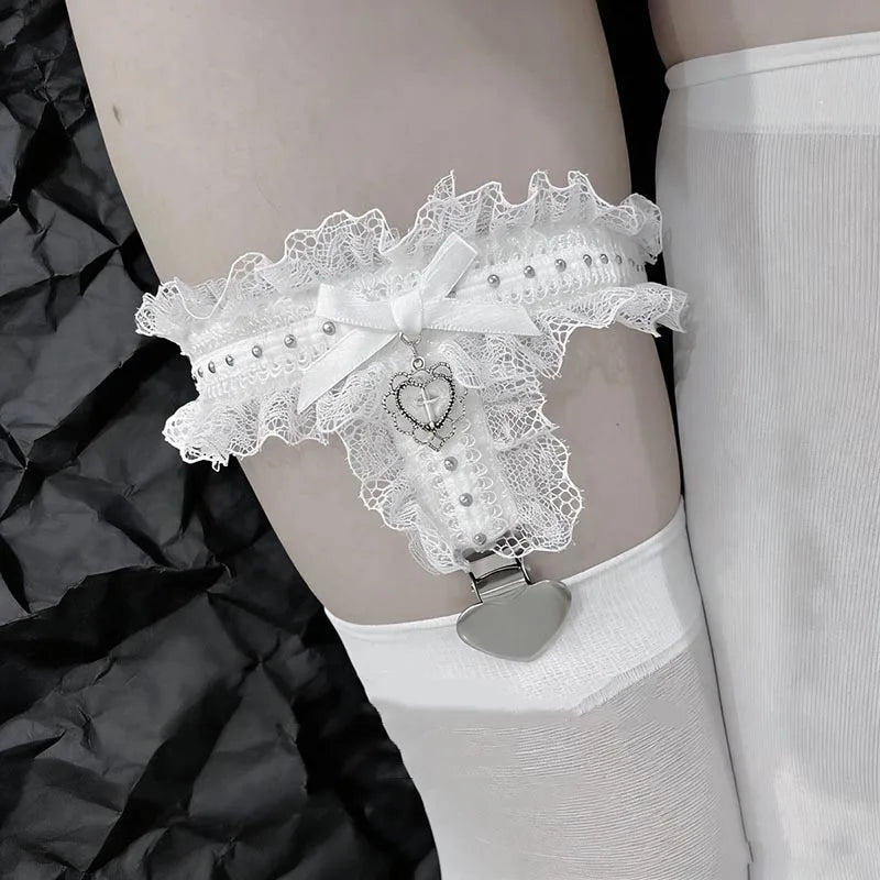 Lace Heart Leg Ring