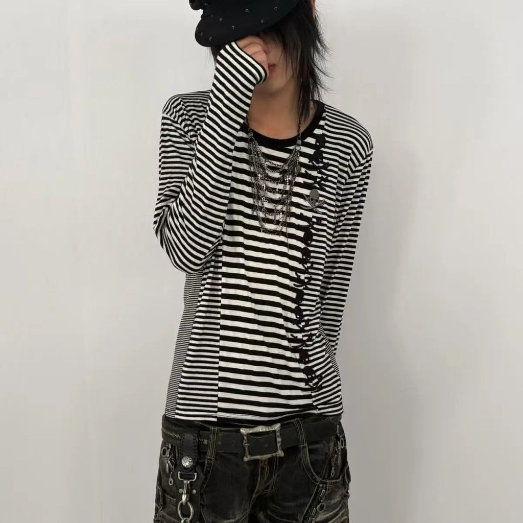 Striped Skull Print Long Sleeve Tee