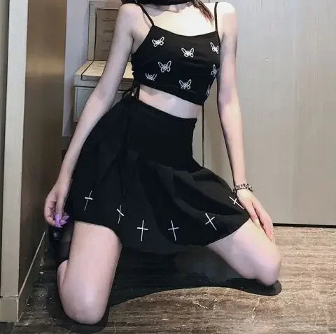 Cross Print Pleated Mini Skirt