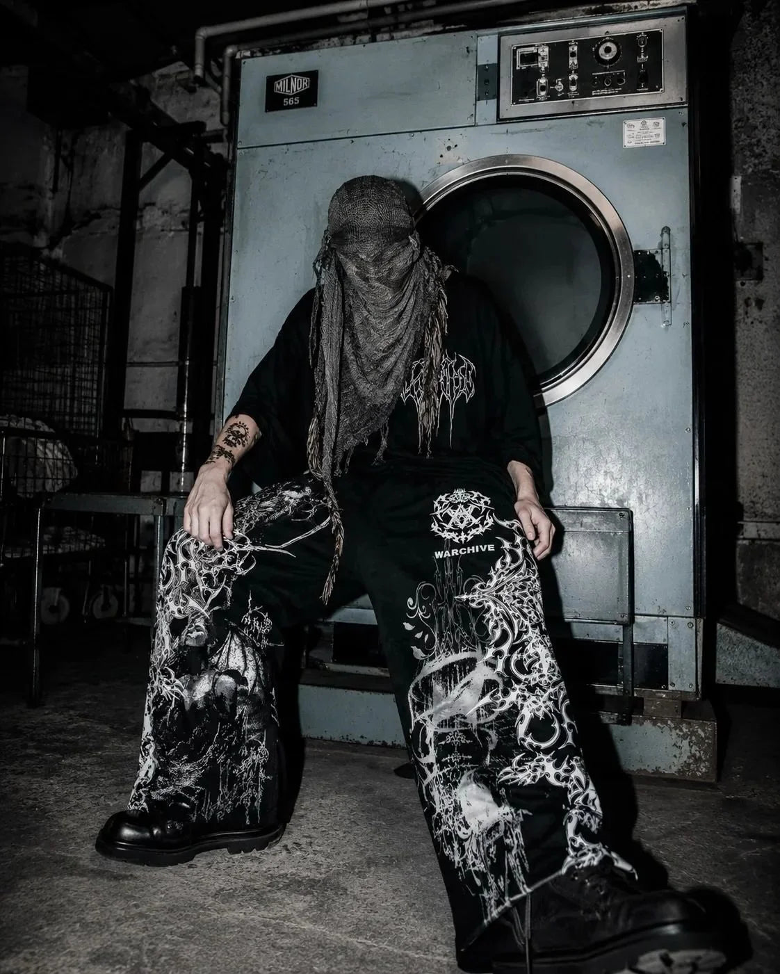 Angel Print Wide-Leg Pants