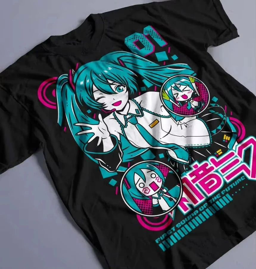Hatsune Miku Graphic Tee
