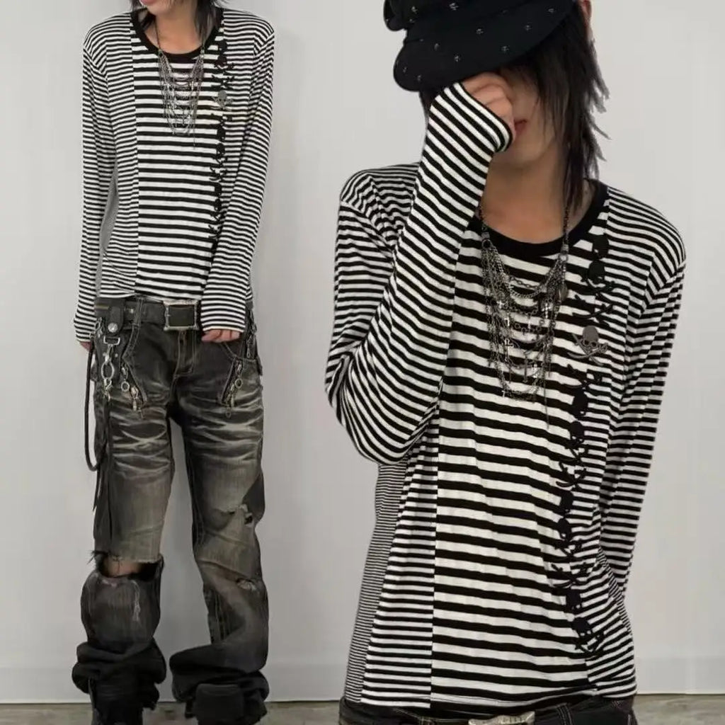 Striped Skull Print Long Sleeve Tee
