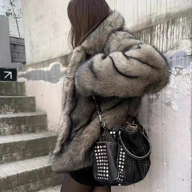 Rivet Tote Bag