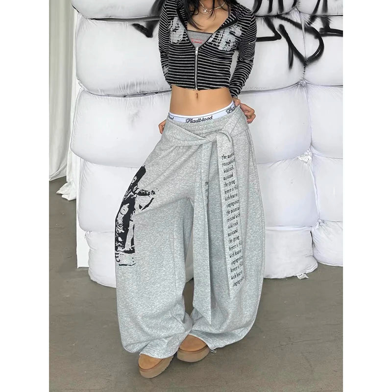 Graphic Print Baggy Sweatpants