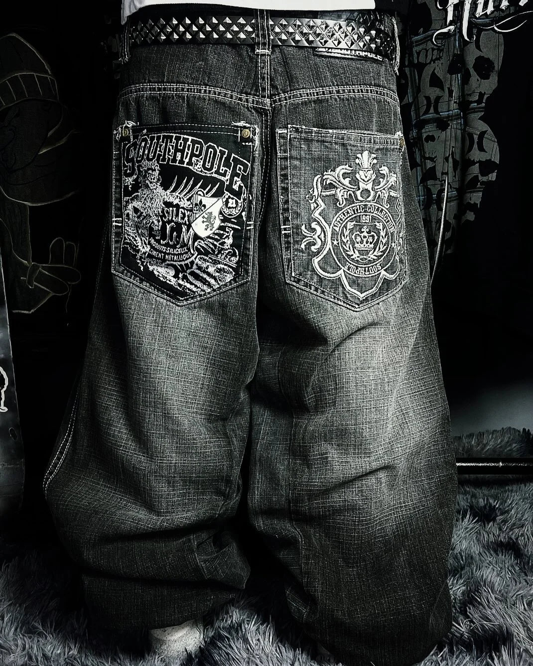Embroidered Wide-Leg Jeans